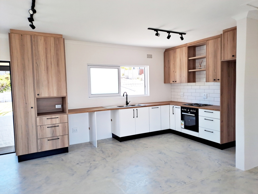 4 Bedroom Property for Sale in Agulhas Western Cape